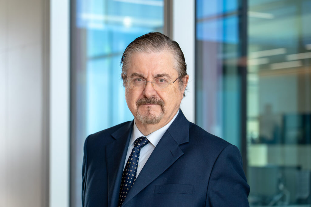 Julián Inza perfil