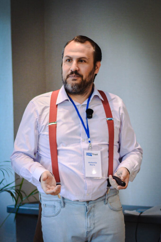 Antonio Peris curso computación cuántica madrid